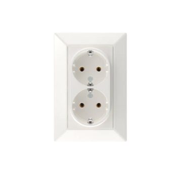 ELDGROUND Dupla 2P+F csatlakozóaljzat fehér