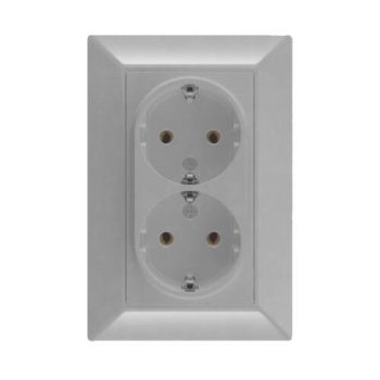 ELDGROUND Dupla 2P+F csatlakozóaljzat ezüst